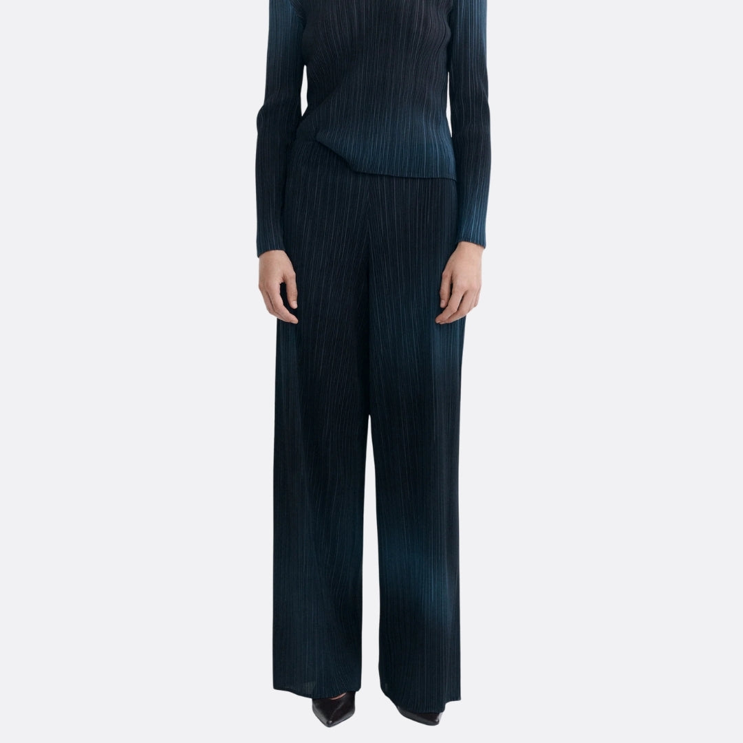 <PRODUCTTITLE> in Blue by Thinking Mu.