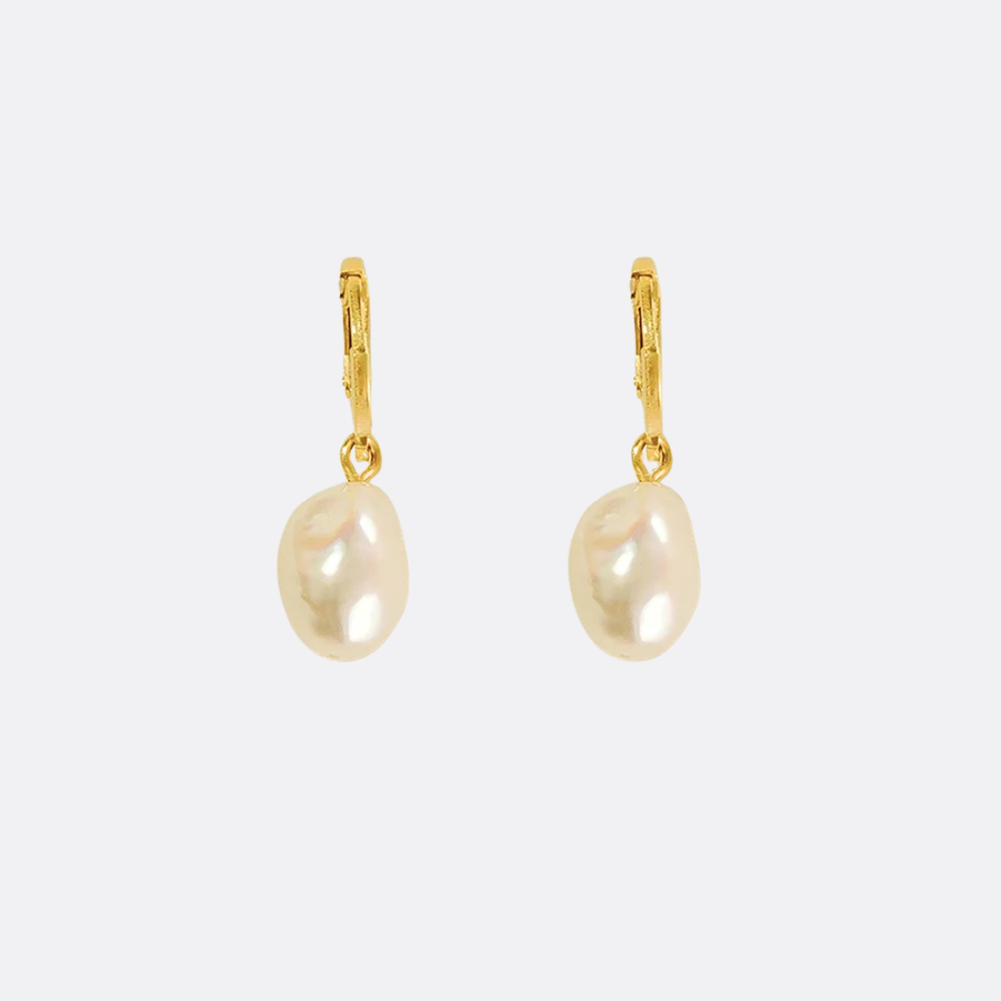 Estée Earrings