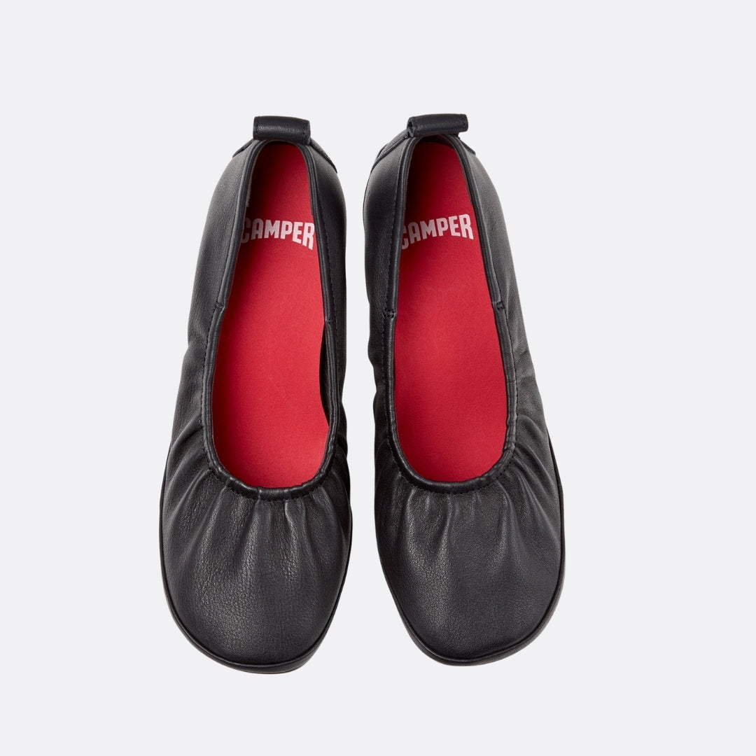 <PRODUCTTITLE> in Black by Camper.