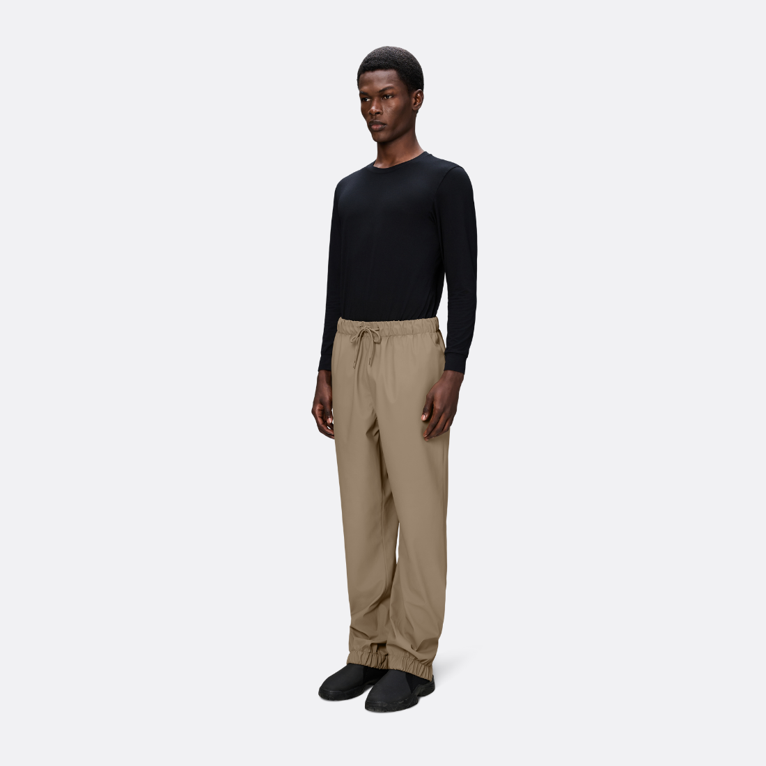 <producttitle> en Beige de Rains.
