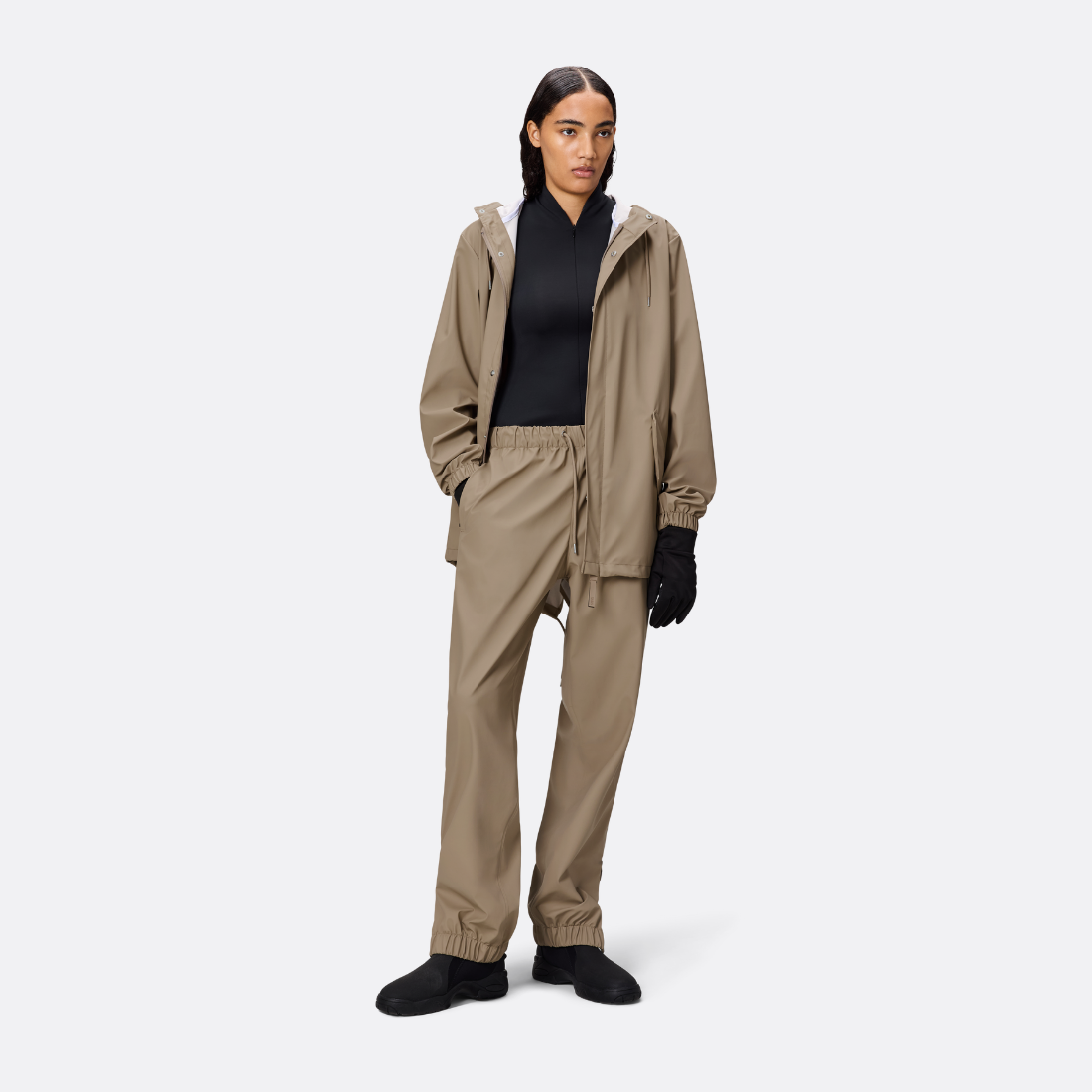 <producttitle> en Beige de Rains.