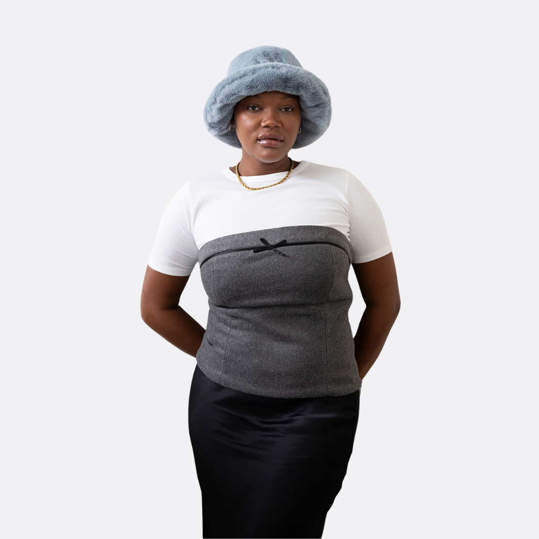 <producttitle> em azul por Lemonade Collective.