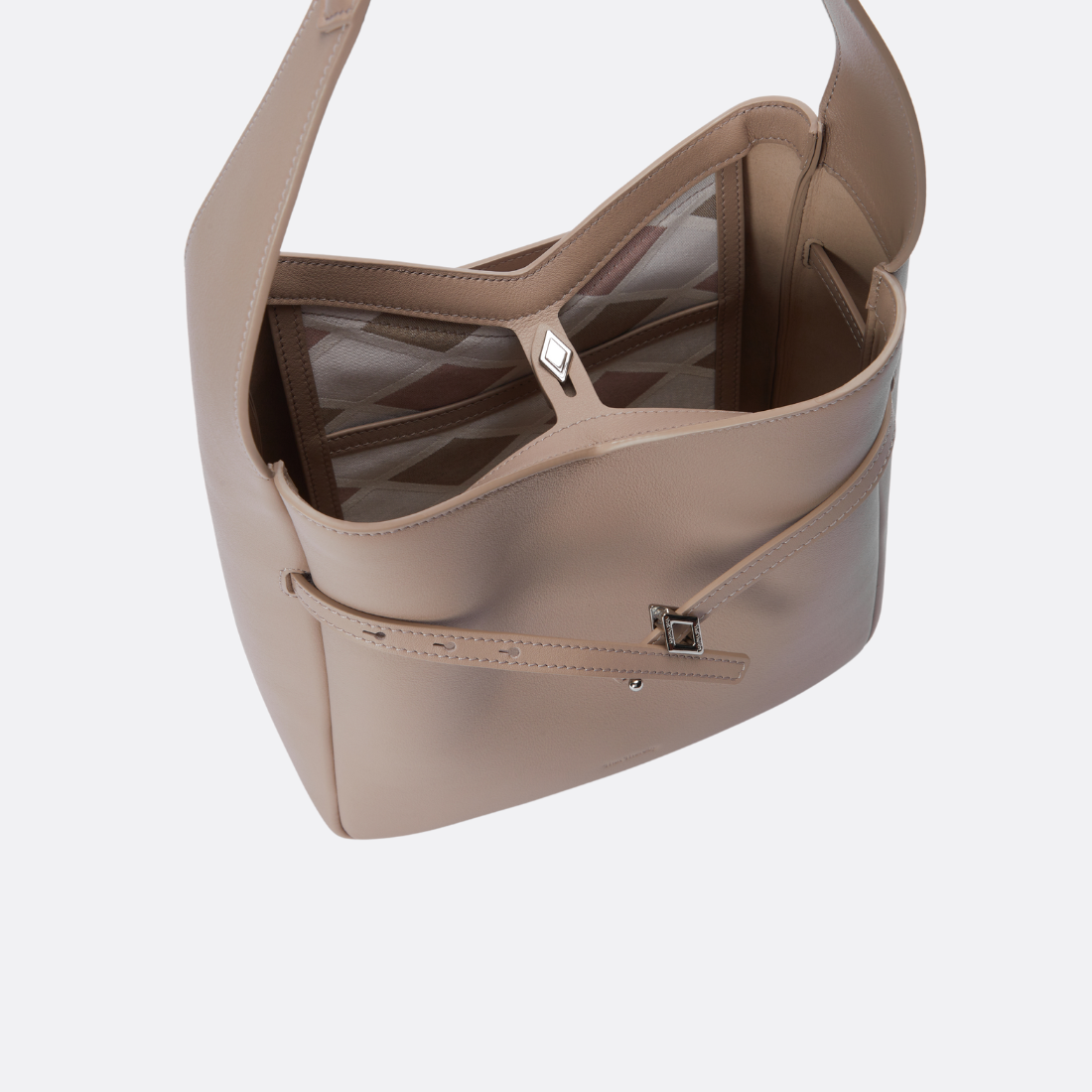 <PRODUCTTITLE> in Neutrals by That Thereby.