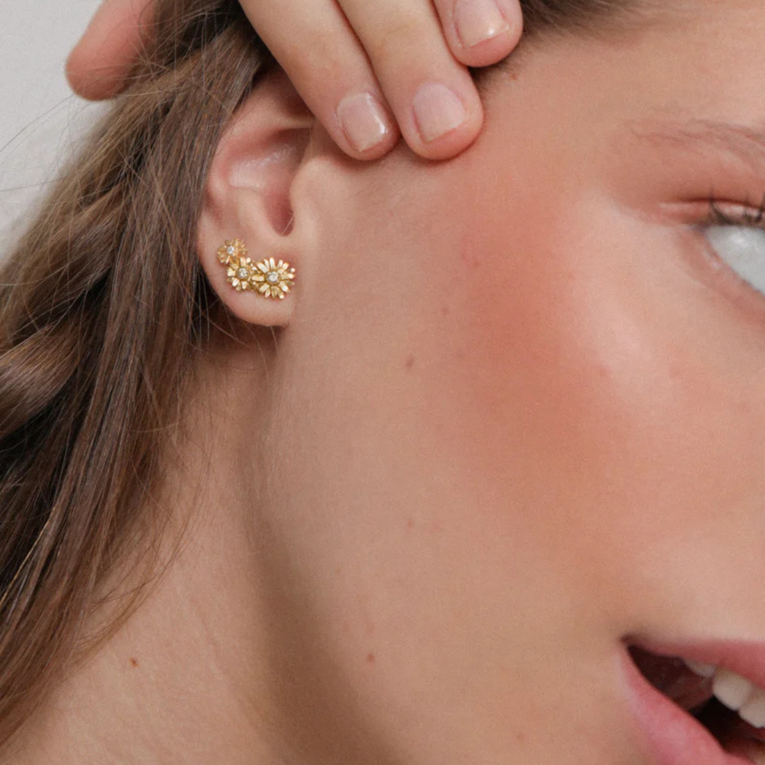 <PRODUCTTITLE> in Neutrals by Sopro Jewellery.