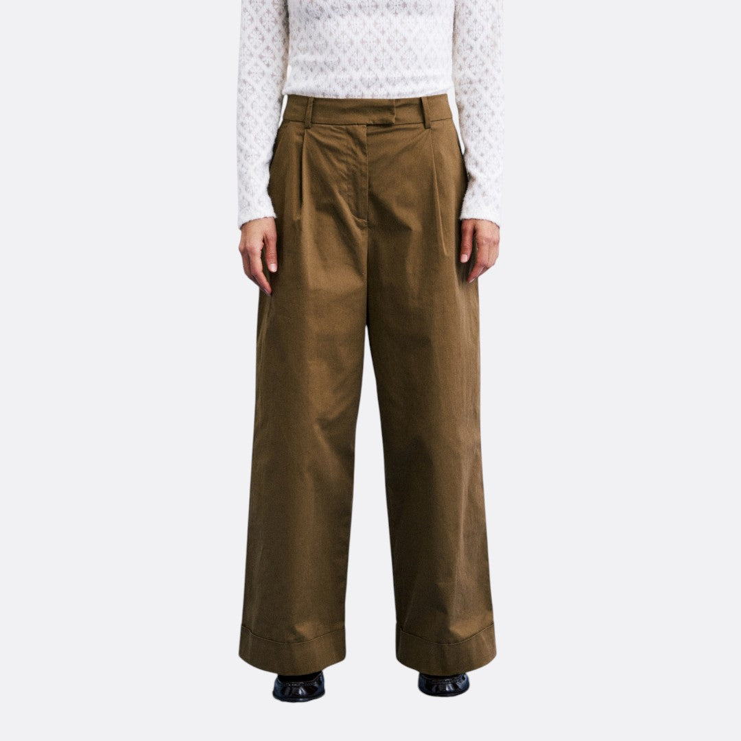 <PRODUCTTITLE> in Brown by FRNCH.