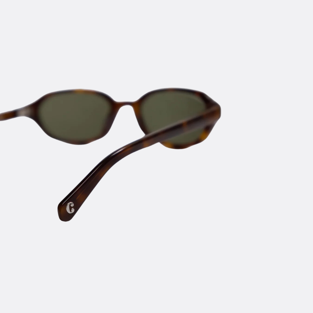 <producttitle> en marrón por Corlin Eyewear.