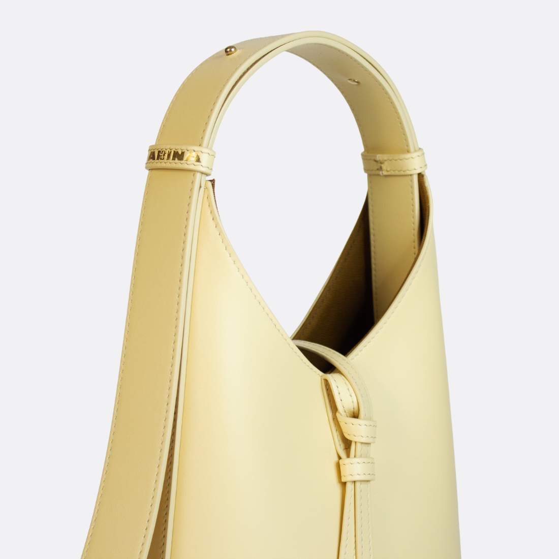 <producttitle> en jaune par Marìna Brand.