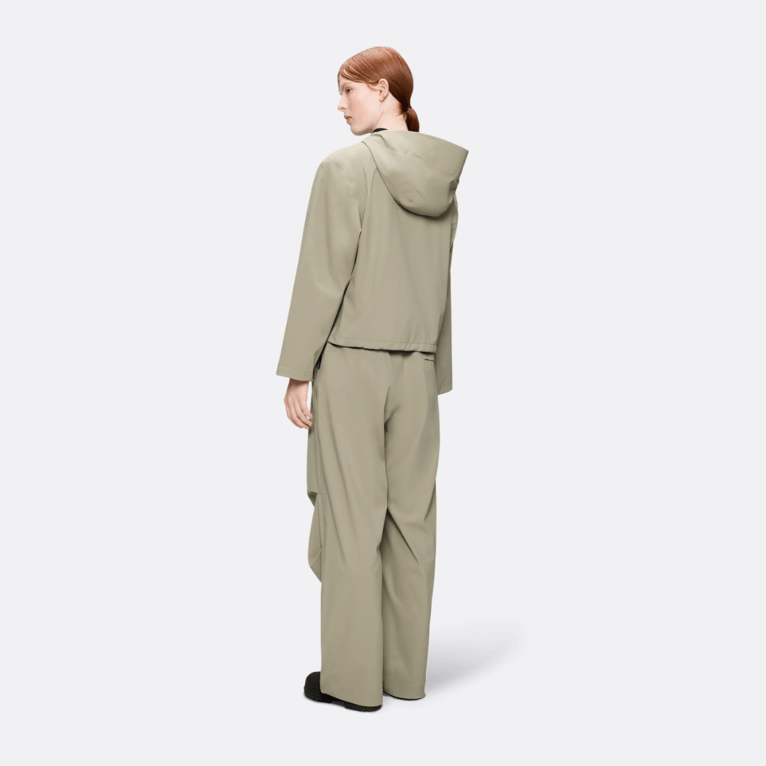 <producttitle> en beige par Rains.