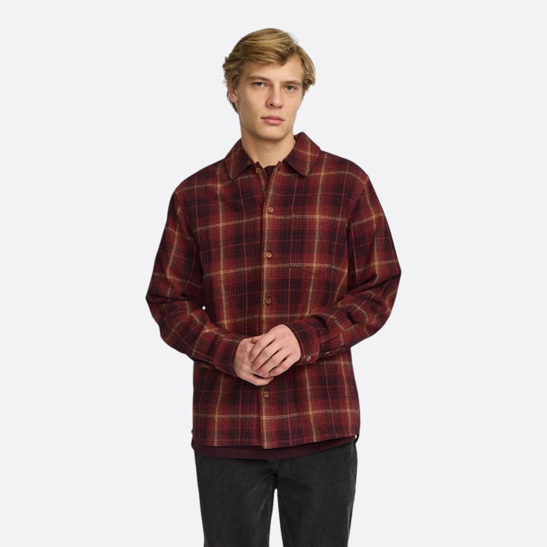 <PRODUCTTITLE> in Red by Revolution.